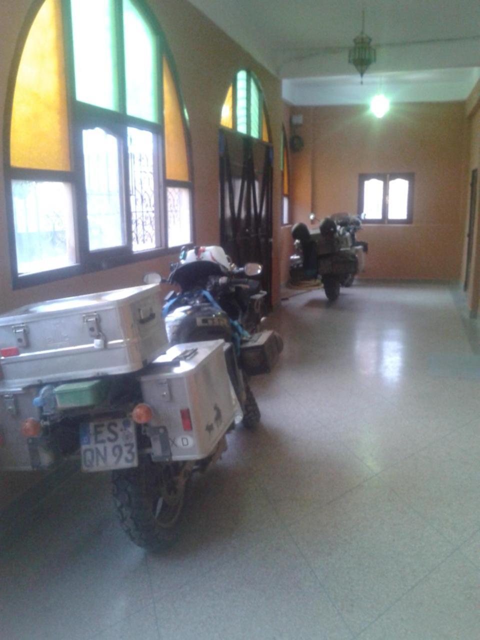 Hotel Almanader Boumalne Dades Luaran gambar