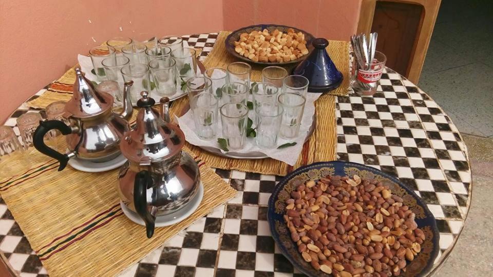 Hotel Almanader Boumalne Dades Luaran gambar